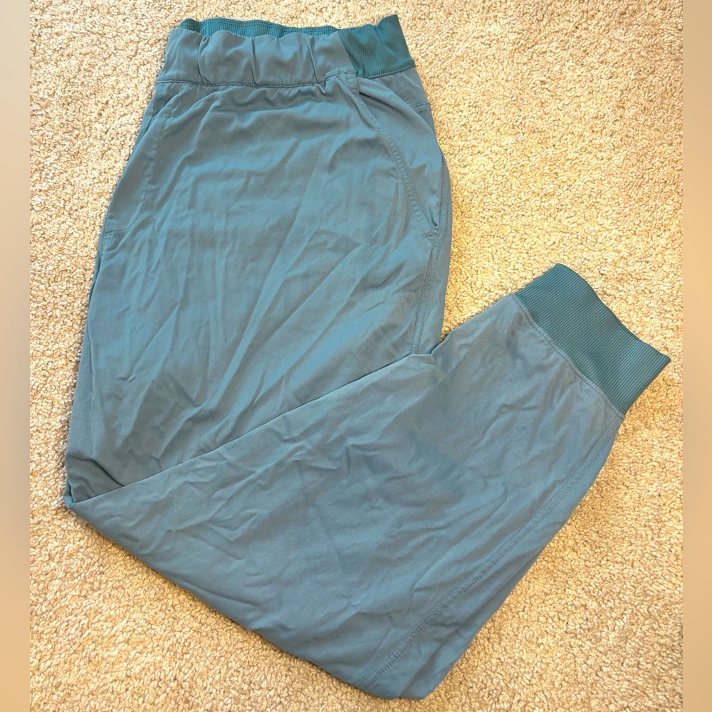 The North Face women blue joggers size 2XL